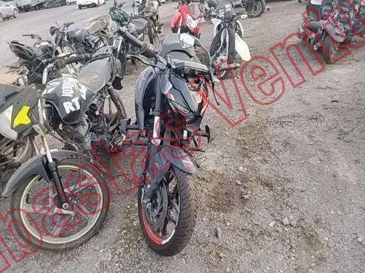 BAJAJ PULSAR 2023, foto 2 de 19