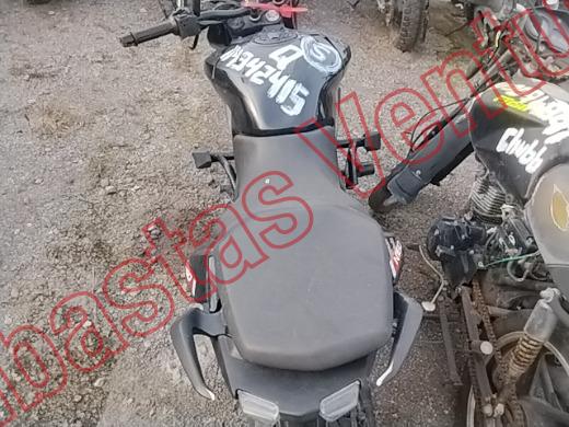BAJAJ PULSAR 2023, foto 15 de 19