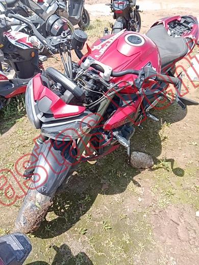 TRIUMPH STREET TRIPLE RS 2024, foto 1 de 19