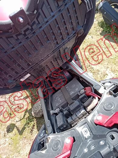 TRIUMPH STREET TRIPLE RS 2024, foto 15 de 19