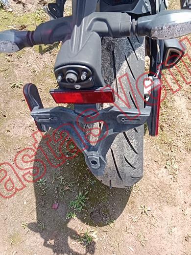 TRIUMPH STREET TRIPLE RS 2024, foto 19 de 19