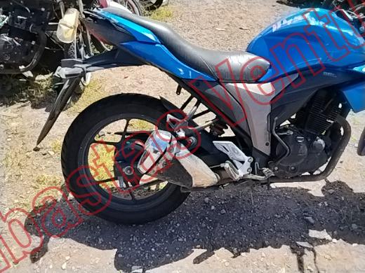 SUZUKI GSX 150 2019, foto 13 de 19