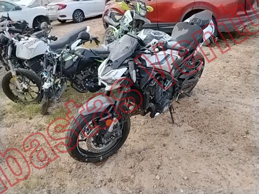 KAWASAKI Z900 2025, foto 1 de 19