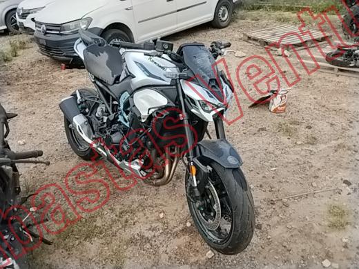 KAWASAKI Z900 2025, foto 3 de 19