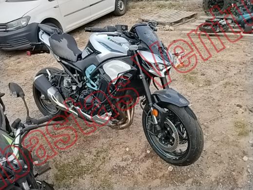KAWASAKI Z900 2025, foto 4 de 19