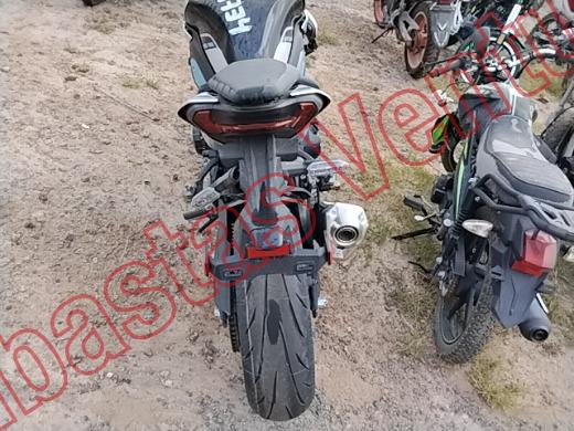 KAWASAKI Z900 2025, foto 15 de 19