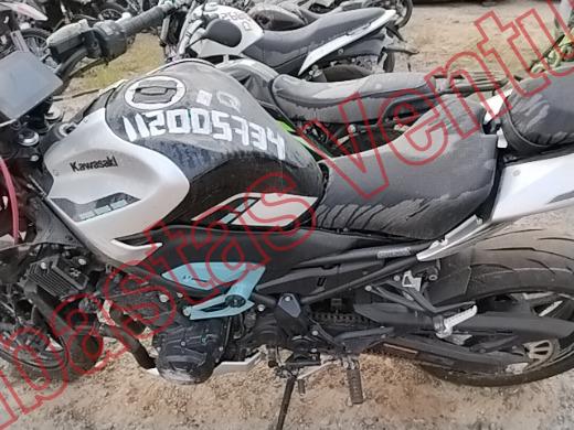 KAWASAKI Z900 2025, foto 17 de 19