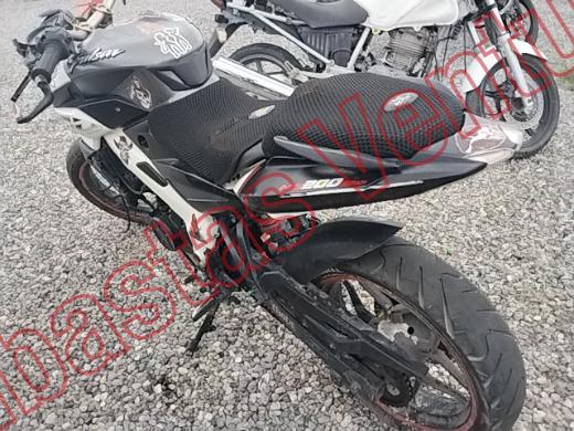 BAJAJ PULSAR 2021, foto 7 de 19
