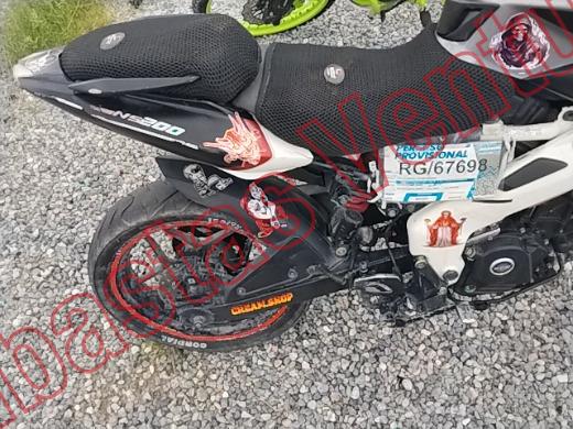 BAJAJ PULSAR 2021, foto 12 de 19