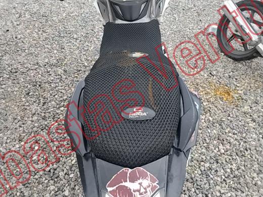 BAJAJ PULSAR 2021, foto 15 de 19