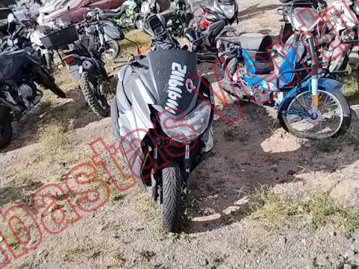 YAMAHA N-MAX 2018, foto 2 de 19