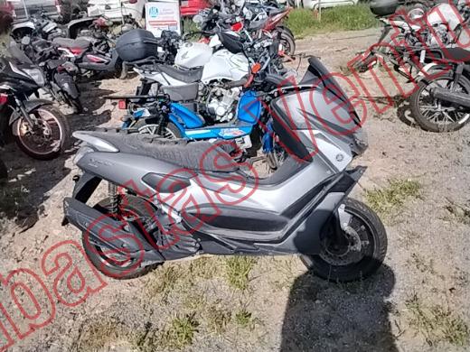 YAMAHA N-MAX 2018, foto 4 de 19