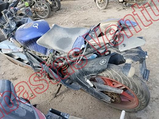 YAMAHA YZF  2018, foto 8 de 19