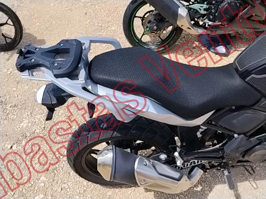 BMW G310 2022, foto 13 de 19