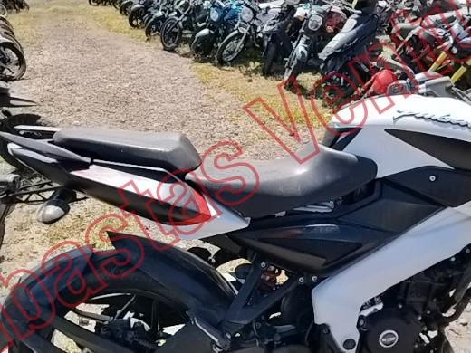 BAJAJ PULSAR 2023, foto 13 de 19