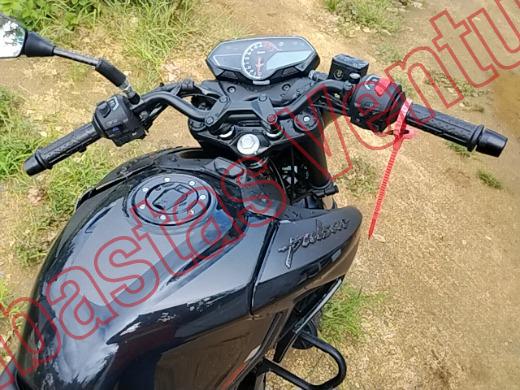 BAJAJ PULSAR 2026, foto 14 de 19