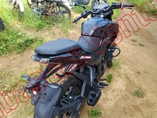 BAJAJ PULSAR 2026, foto 15 de 19