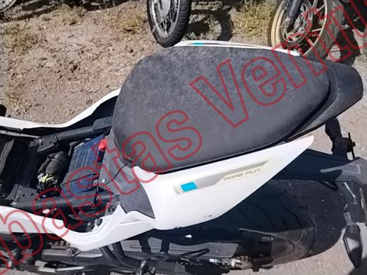 CF MOTO 250SR 2024, foto 15 de 19