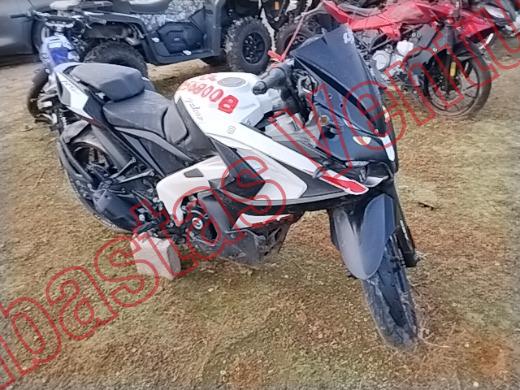 BAJAJ PULSAR 200 RS 2023, foto 3 de 19