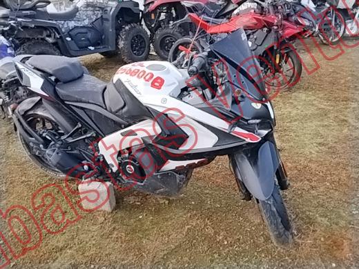 BAJAJ PULSAR 200 RS 2023, foto 4 de 19