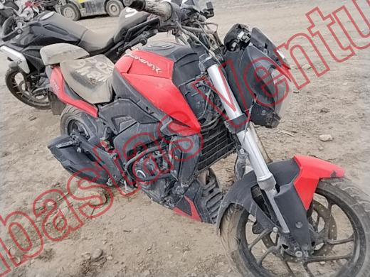 BAJAJ DOMINAR 2022, foto 4 de 19