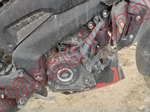 BAJAJ DOMINAR 2022, foto 11 de 19