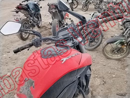 BAJAJ DOMINAR 2022, foto 14 de 19