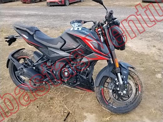 BAJAJ PULSAR 200 2026, foto 4 de 19