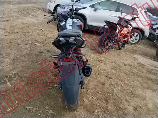 BAJAJ PULSAR 200 2026, foto 6 de 19