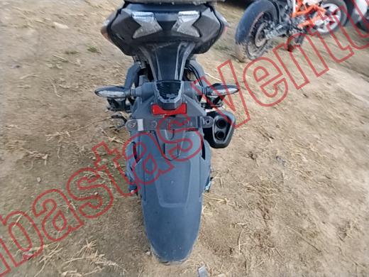 BAJAJ PULSAR 200 2026, foto 19 de 19