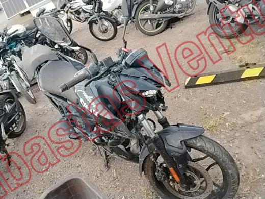 BAJAJ PULSAR 2025, foto 4 de 19