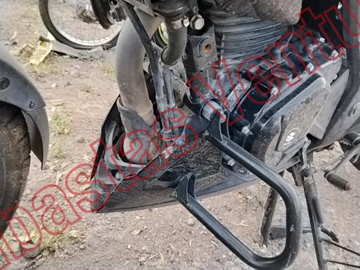 BAJAJ PULSAR 2025, foto 10 de 19