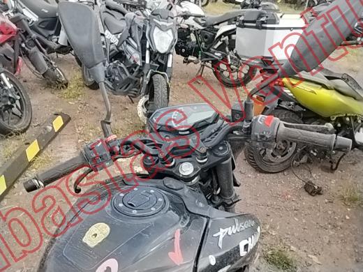 BAJAJ PULSAR 2025, foto 14 de 19