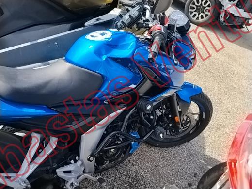 BAJAJ PULSAR 2026, foto 12 de 19