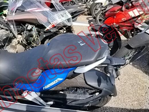 BAJAJ PULSAR 2026, foto 16 de 19
