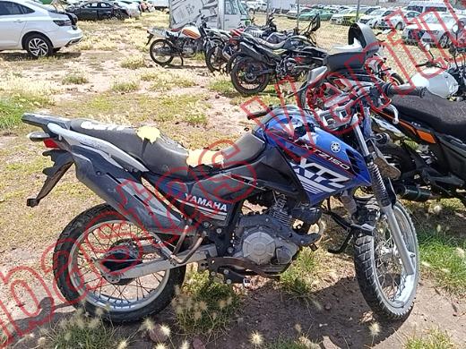 YAMAHA XTZ 2022, foto 13 de 19