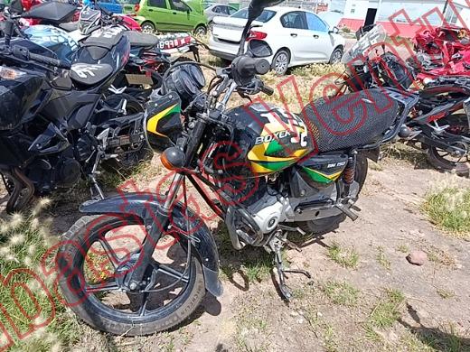 BAJAJ BOXER 2023, foto 2 de 19