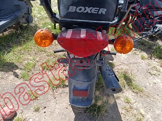 BAJAJ BOXER 2023, foto 6 de 19