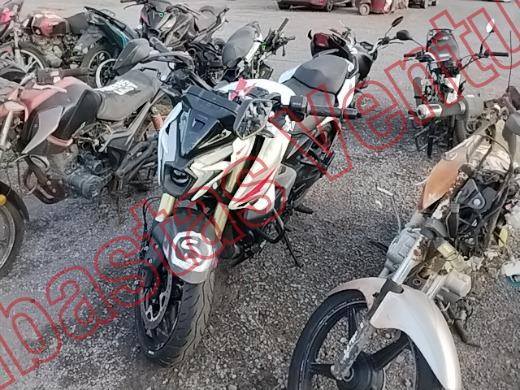BAJAJ PULSAR 2025, foto 1 de 19