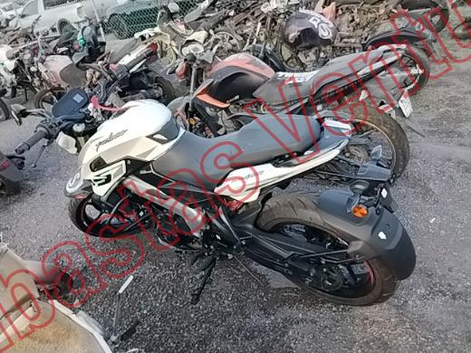 BAJAJ PULSAR 2025, foto 8 de 19