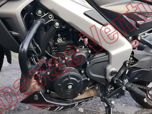 BAJAJ PULSAR 2025, foto 9 de 19