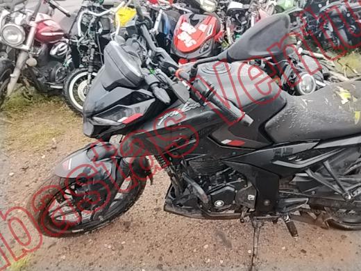 BAJAJ PULSAR 2024, foto 17 de 19