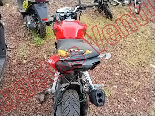 BAJAJ PULSAR 2025, foto 15 de 19