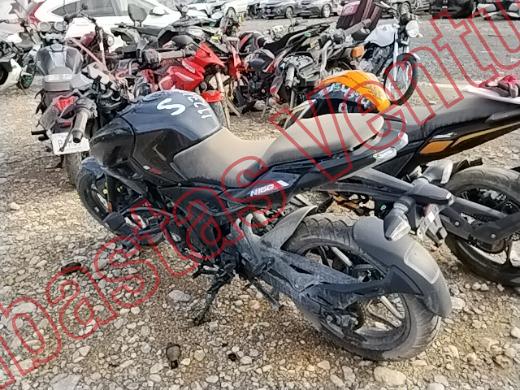 BAJAJ PULSAR 2025, foto 7 de 19