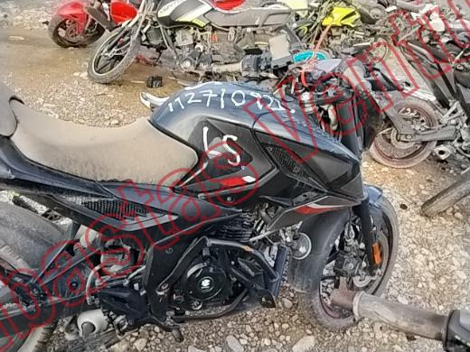 BAJAJ PULSAR 2025, foto 12 de 19