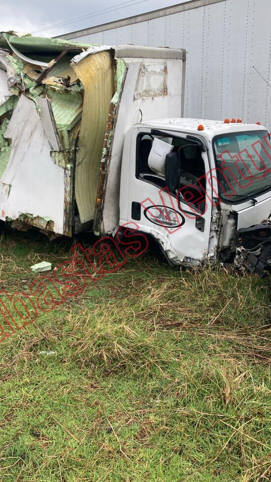 ISUZU ELF600 2015, foto 1 de 19
