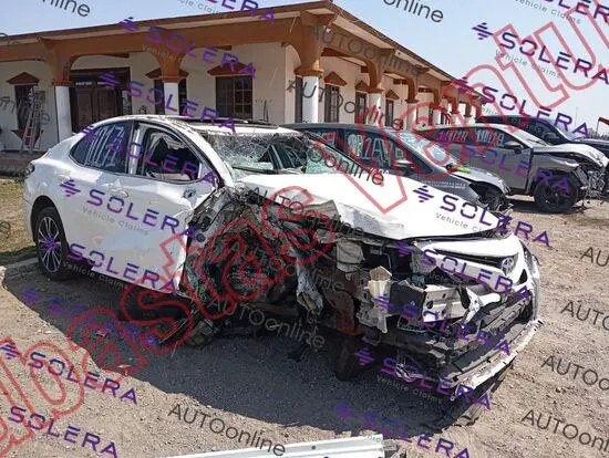 TOYOTA CAMRY 2020, foto 1 de 19