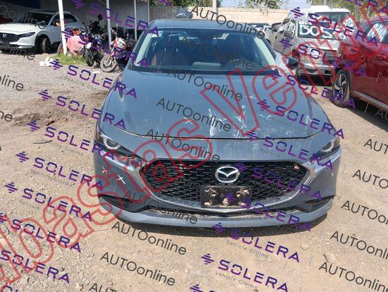 MAZDA MAZDA 3 2023, foto 8 de 19