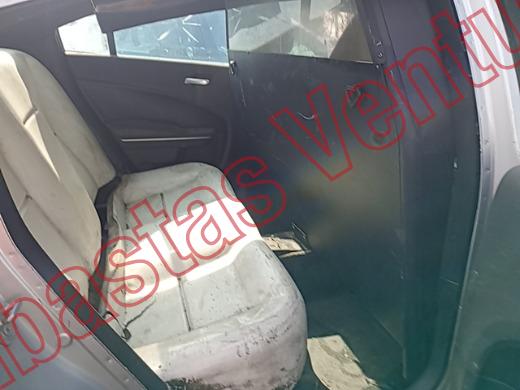 DODGE CHARGER 2019, foto 13 de 19