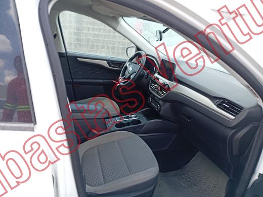 FORD ESCAPE 2022, foto 12 de 19